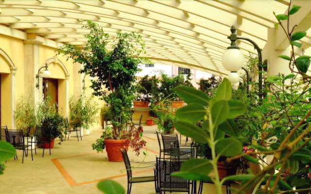 Grand Hotel De La Ville