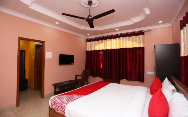 Golden Villa Guest House By OYO Rooms
