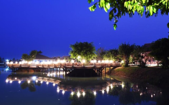 Phum Khmer Angkor Resort