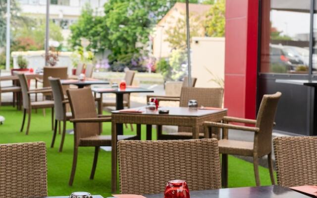 Brit Hotel Essentiel Cholet