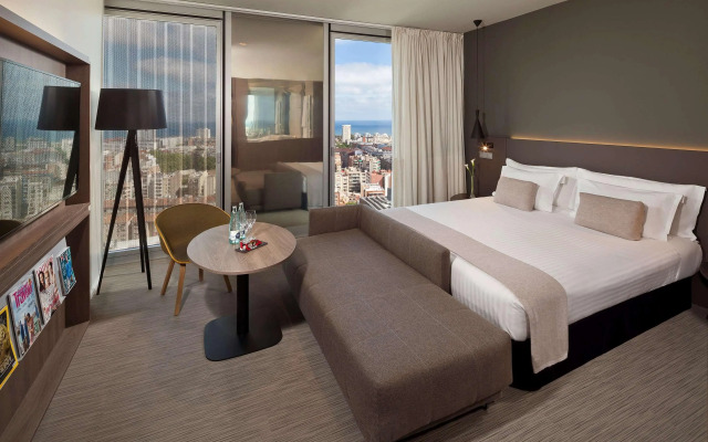 Melia Barcelona Sky