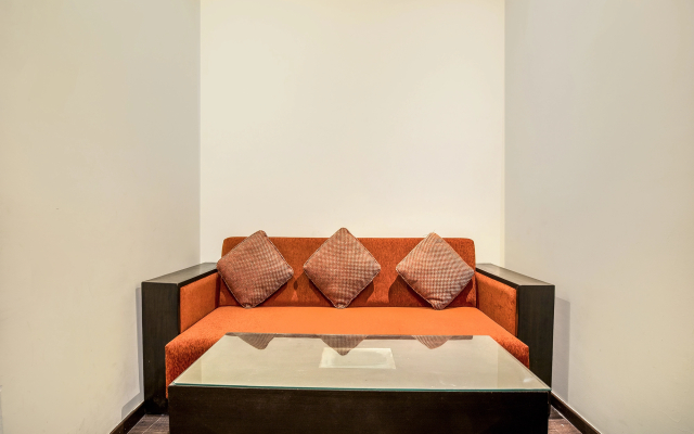 FabHotel Aashraye