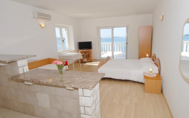 Apartments Marnic