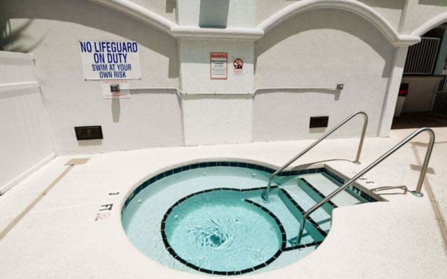 Myrtle Beach Villas 105 A