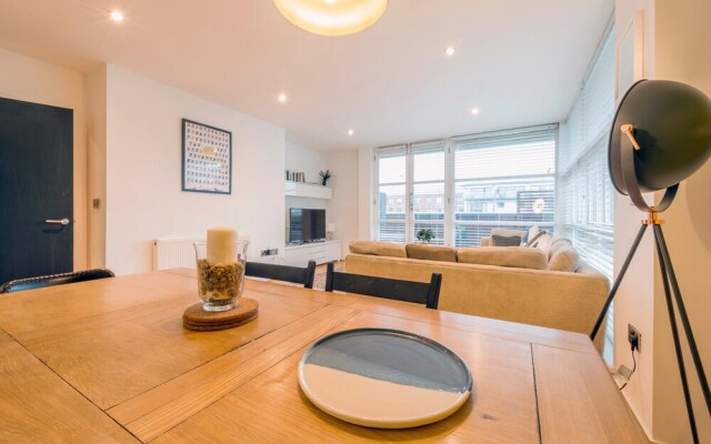 Central Manchester Spacious 1 Bedroom Apartment