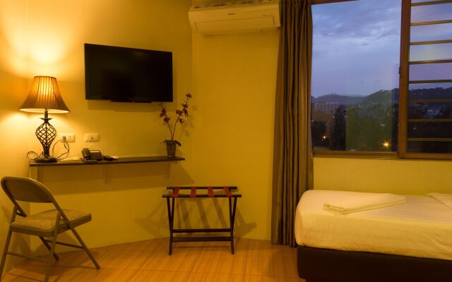Baguio City Center Hotel