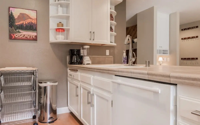 Snowcreek 33 Phase I