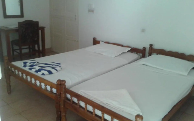 Raja Park Beach Resort