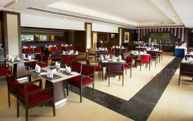 Golden Tulip Chandigarh - Panchkula