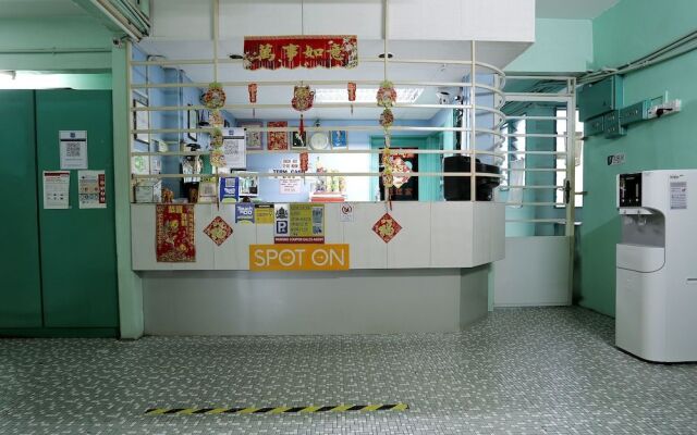 SPOT ON 89989 Wispering Hotel