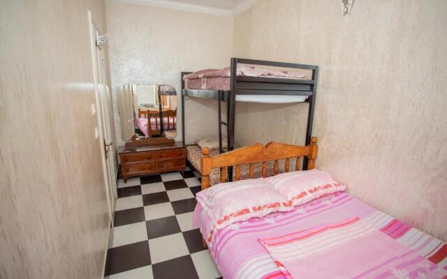 Hostel California