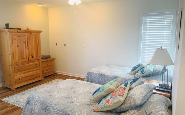 A Pirate's Cove - 3 Br Home