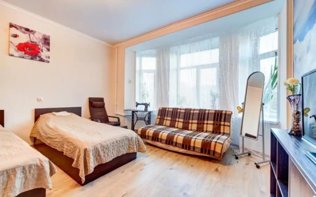 Гости Любят на проспекте Московский 195