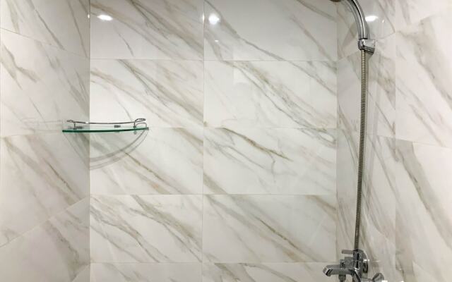 Modern And Comfortable 1Br Apartment Belmont Residence