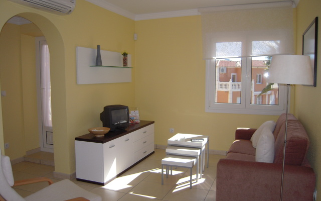 Apartamentos y Villas Oliva Nova Resort