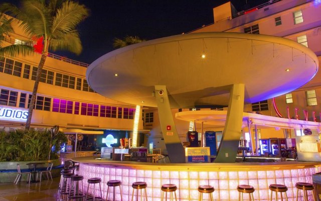 Clevelander Hotel – Adults Only
