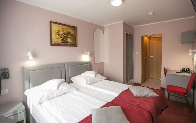 Hotel Unibus