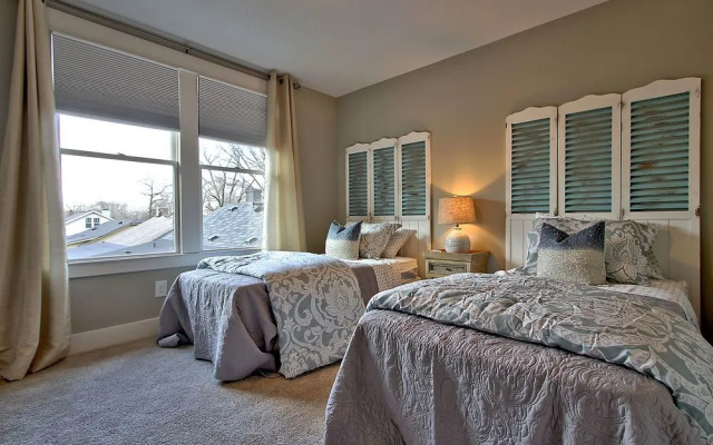 Doubly Chic East Nashville Duplex by RedAwning