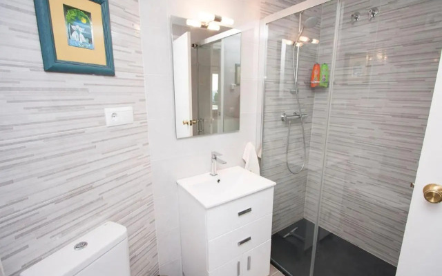 2 Bedrooms 2 Bath