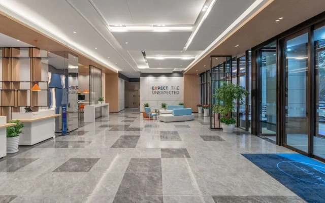 Holiday Inn Express Changsha University Tech City