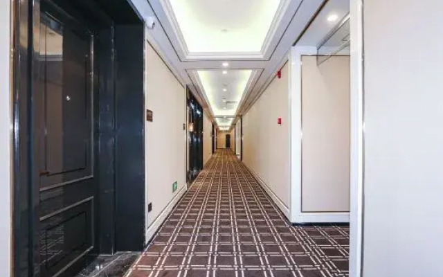 Xana Deluxe Hotel (Handan East Railway Station Meile City)
