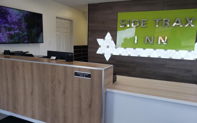 Side Trax Inn