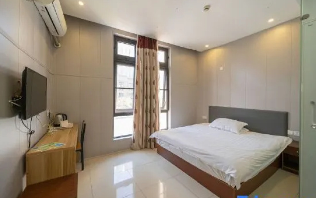Shanghai Hongxuan Chain Hotel
