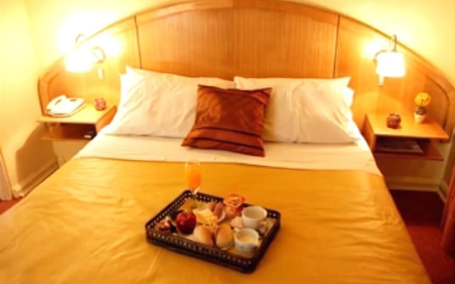 La Fayette Suites Providencia
