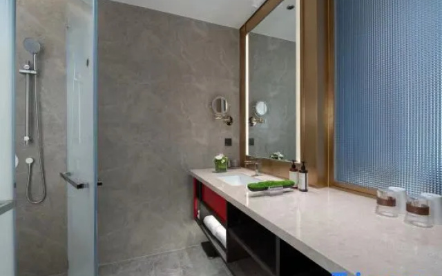 Hangzhou Qianjiangwan New Century Grand Hotel