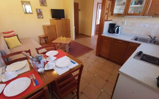 Apartment in Crikvenica 40895