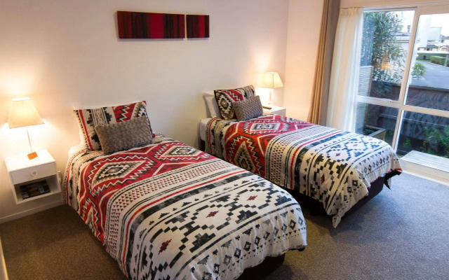 Amori Lodge Bed and Breakfast