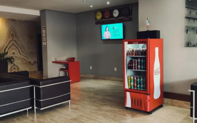 Italian Palace Hotel