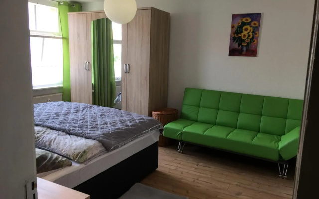 frühsonnige Innenstadt-Vollkomfort-Wohnung