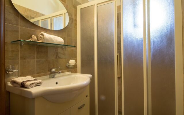 Pino Amazing Seaview