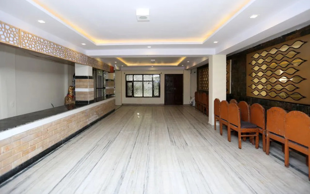 OYO 6138 Hotel Majestic Grand