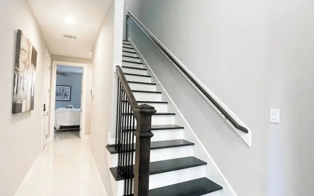 Houston Heights Hideaway Fast WiFi