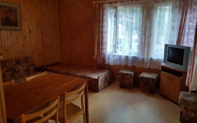 O.W. Krakus II - Domki i Pokoje