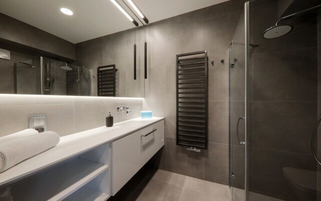 Odrzańska Residence by Boogie Apartments