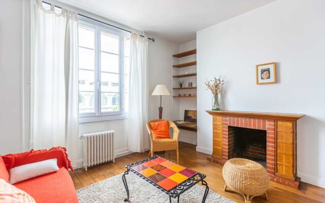 Nice Apartment for 4 Guests - Stade Chaban Delmas