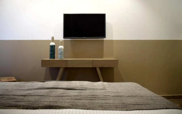 Meltemi by Manthos Hotels
