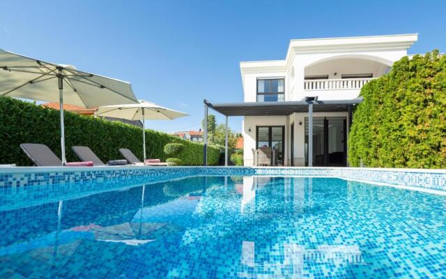 "luxury City Villa Trogir"