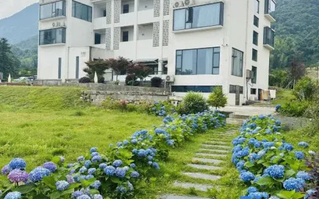 39 Garden Homestay, Lushanxihai Scenic Area