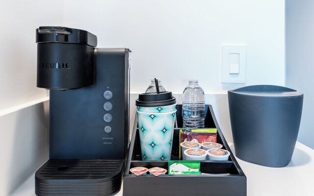 Hotel Mai Downtown Long Beach