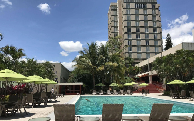 Hotel Honduras Maya