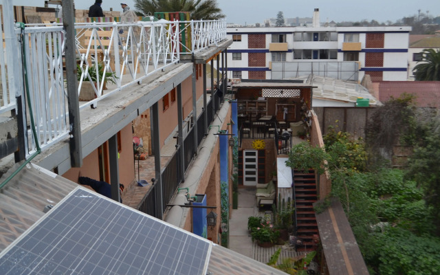 Hostal Valle Mistral - Hostel