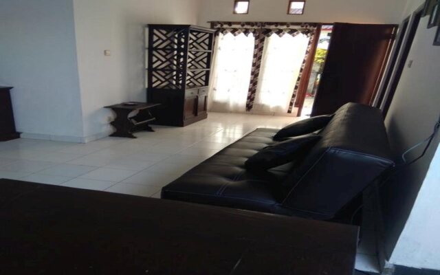 Amira Homestay