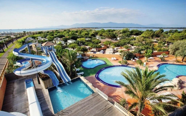 Mobil home 8 personnes