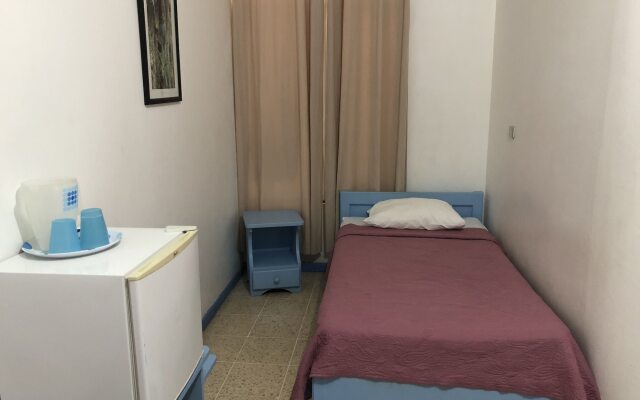 Hotel Serenity