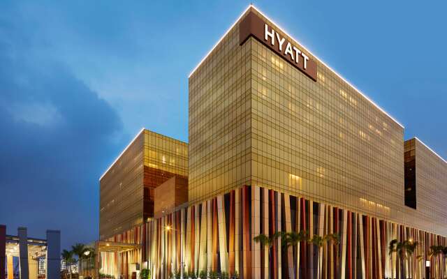 Hyatt Regency Manila, City of Dreams