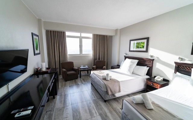 Gooderson Tropicana Hotel